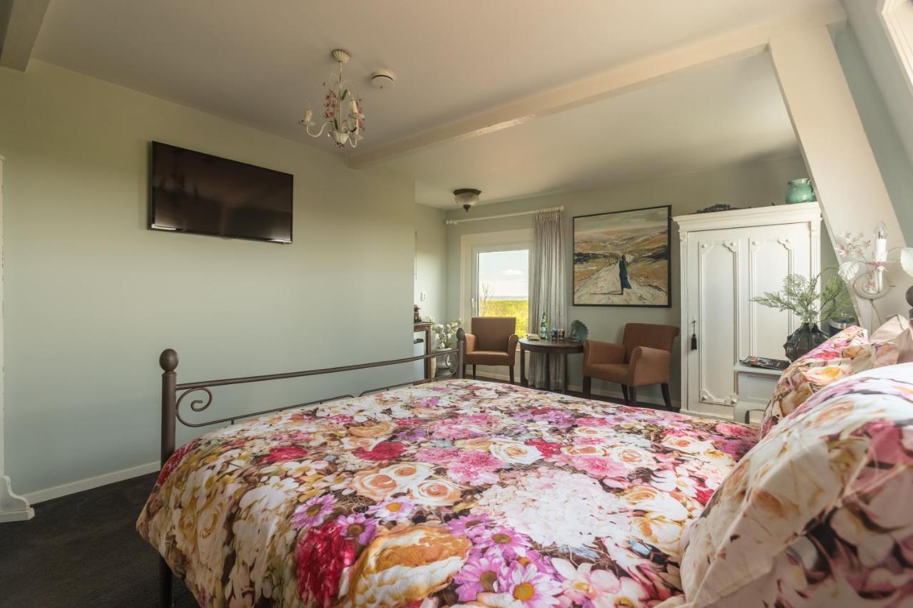 Pastorie Stella Marie Bed & Breakfast Oudeschild ภายนอก รูปภาพ